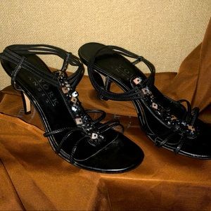 Strappy slip on heel for work